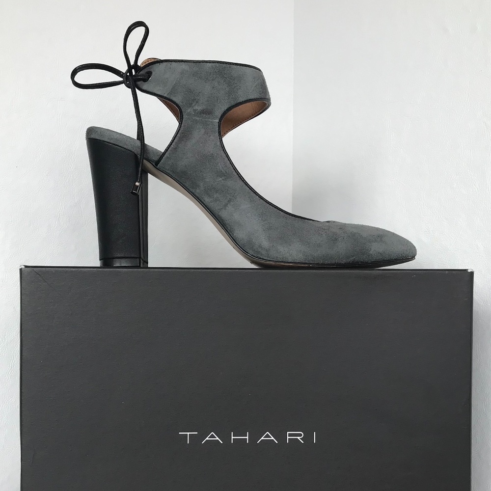 BLOCK HEELS